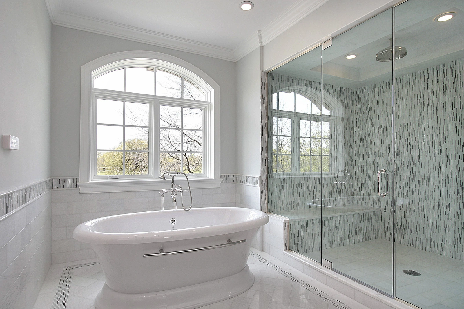 Clear Cut Glass bath 