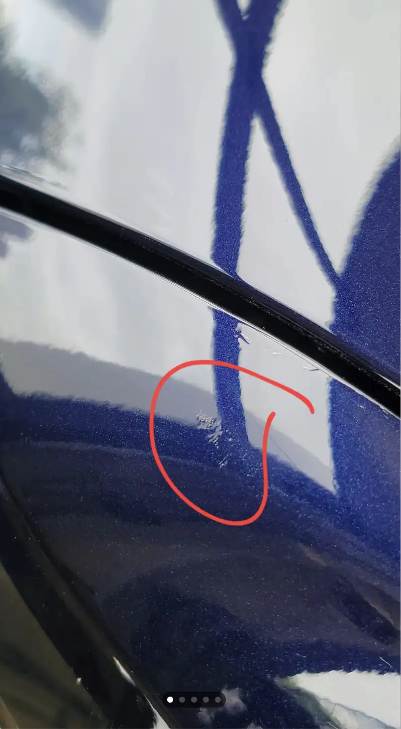 Silvering and micro air bubbles trapped under paint protection film due to improper installation technique